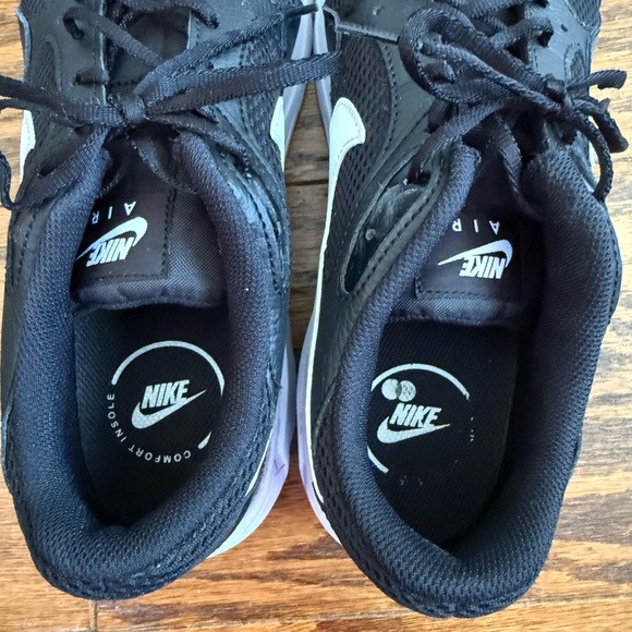 Nike Air Max SC Sneaker | Women 10 | Black & White - Picture 6 of 9